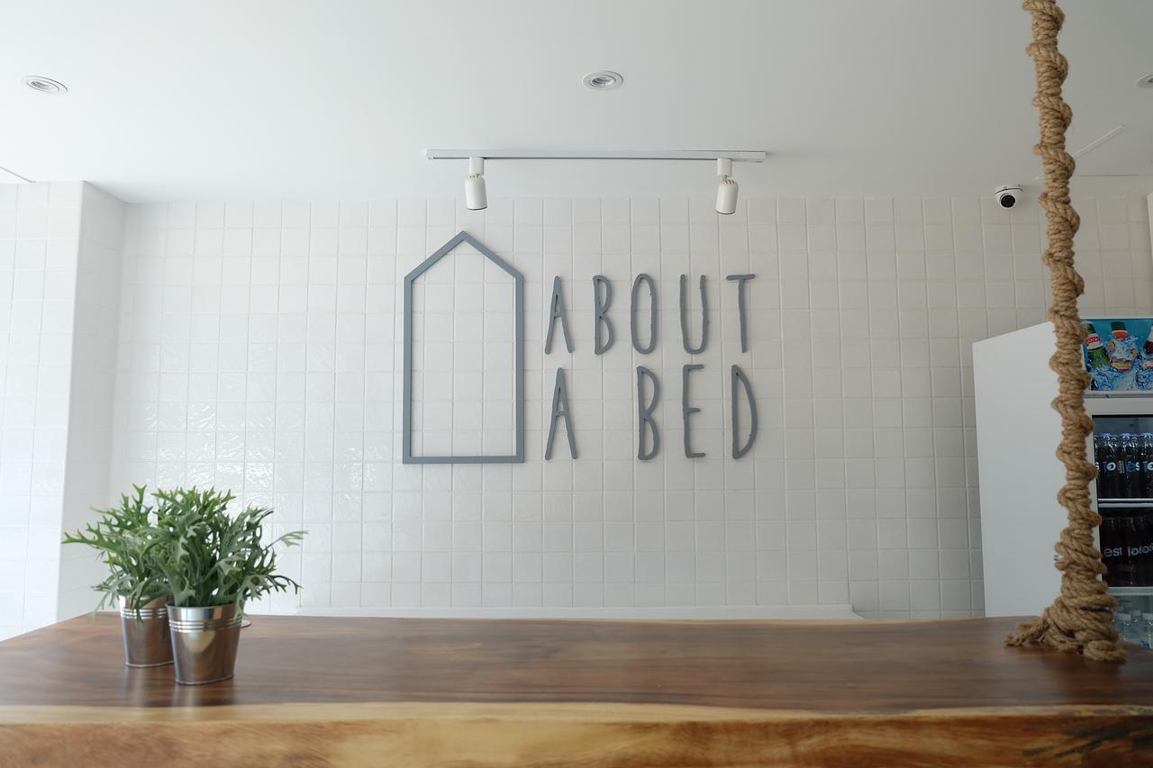 About A Bed Hostel Chiangmai Csiangmaj Kültér fotó